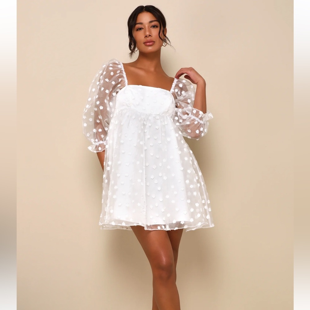 NWT Lulus Effervescent White Floral Babydoll Mini Dress